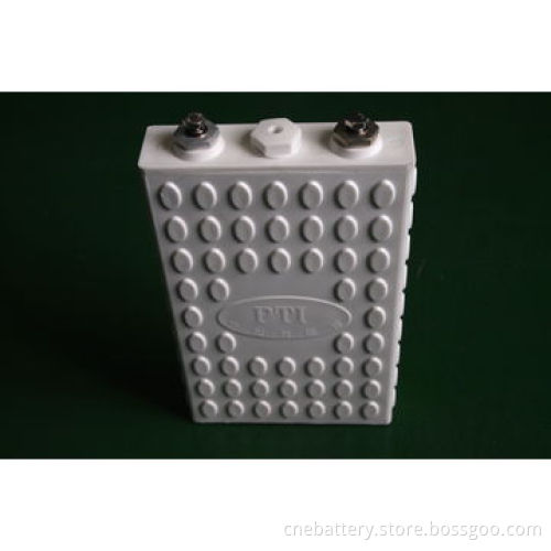 3.2V/100Ah Laminated LiFePO4 Power Battery for Electric-car and Electric-bus, UPS